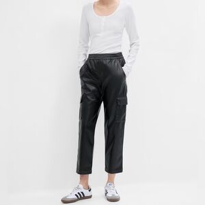NWT Gap Mid Rise Easy Vegan-Leather Cargo Pants